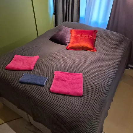 דירה Nato Bunker With Bed And Appliancies *